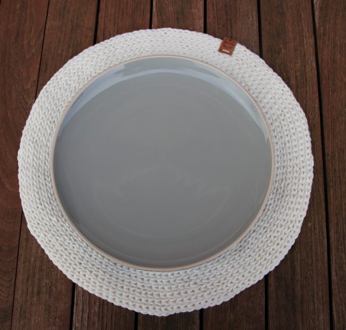 round placemate