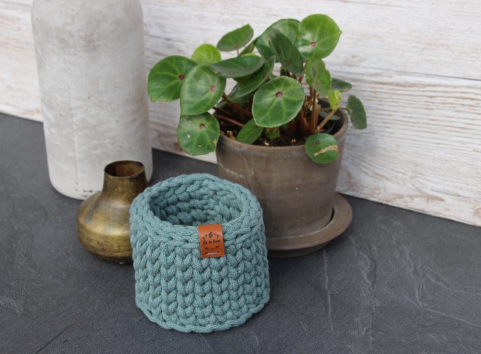 mini cache pot