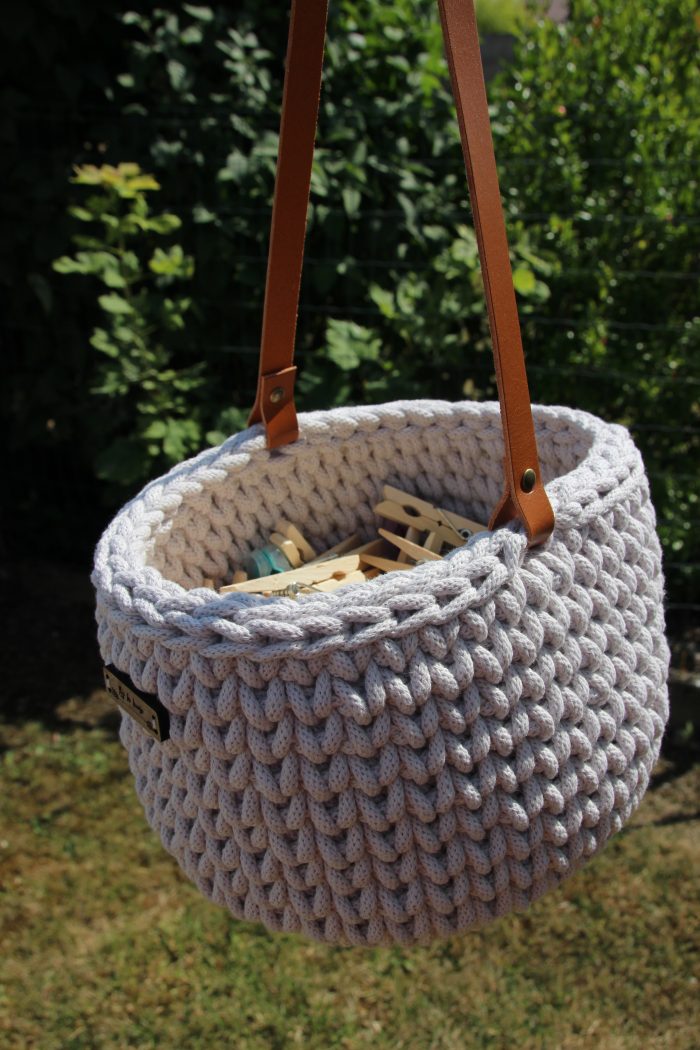 Panier à pinces à linge PIA à suspendre, 18 Coloris au choix – Image 4