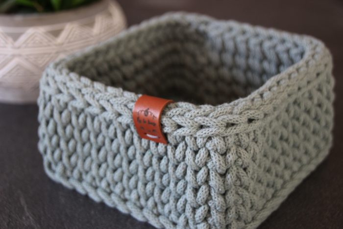 ADELIE Taille S - Petit panier carré crocheté en coton recyclé (17 cm x 17 cm), 18 coloris au choix – Image 5