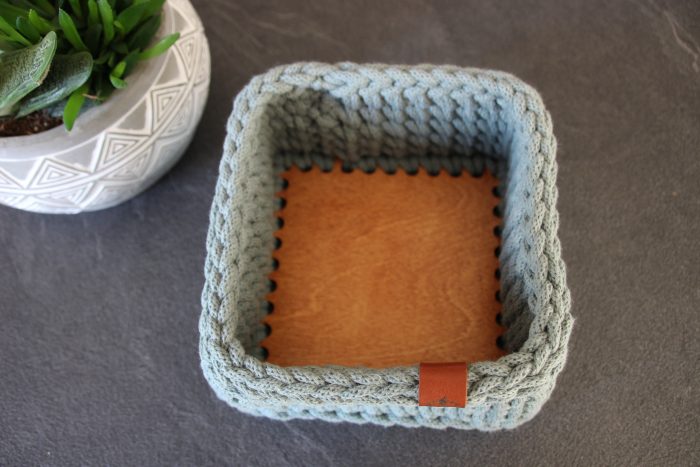 ADELIE Taille S - Petit panier carré crocheté en coton recyclé (17 cm x 17 cm), 18 coloris au choix – Image 7