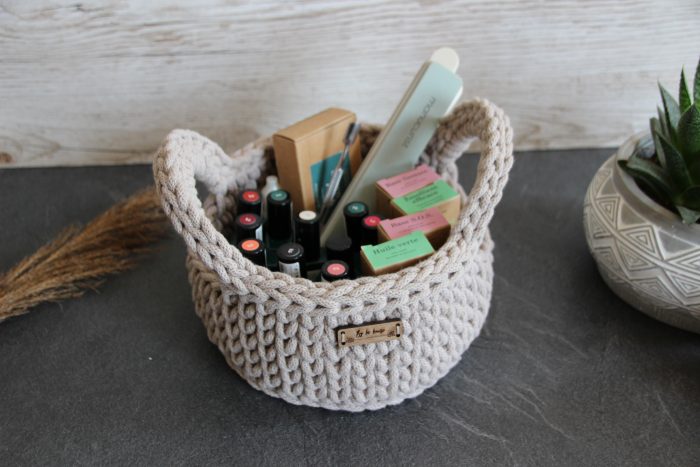 petit panier rond à anses pour maquillage