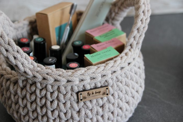 petit panier rond de rangement salle de bain